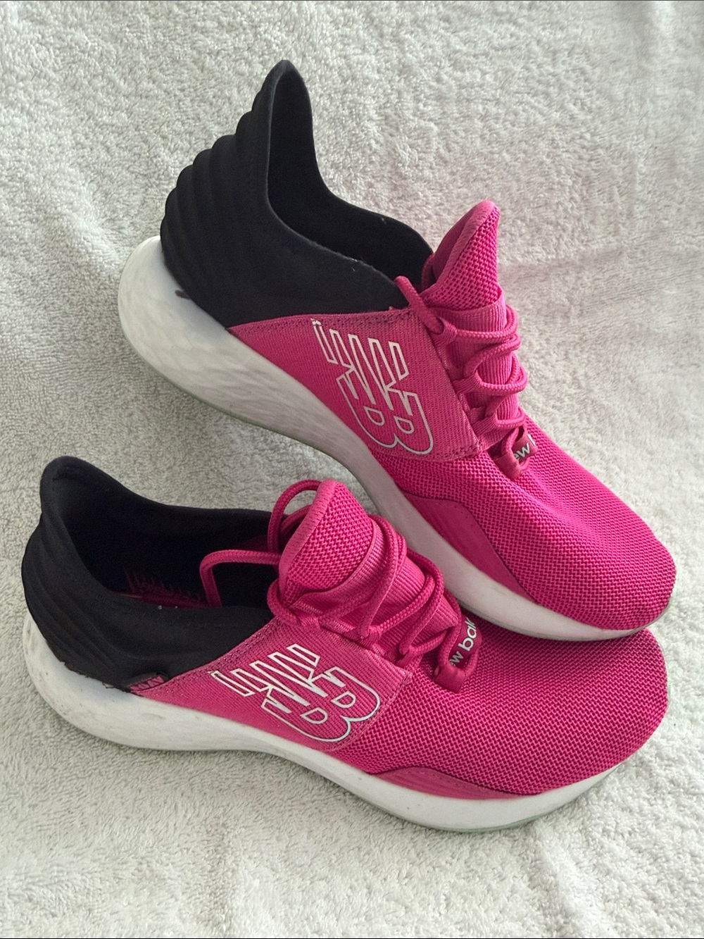 New Balance Women's Fresh Foam Roav v1 WROAVFP1 Size 9